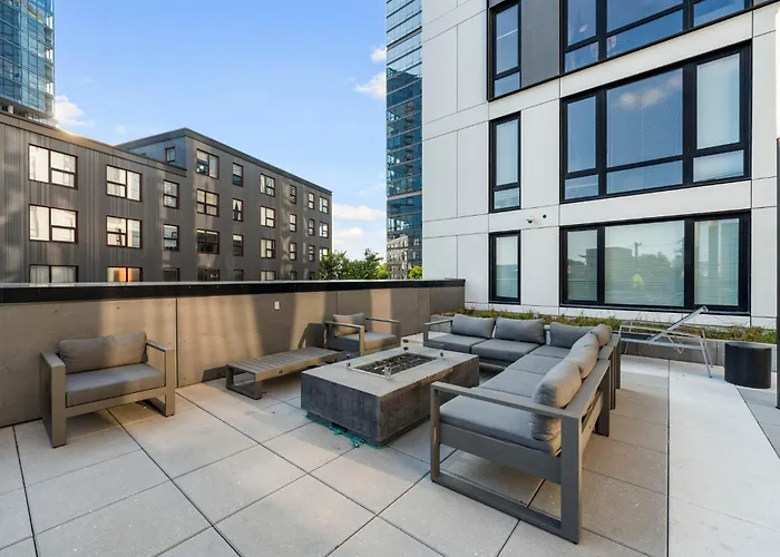 Hotel Elegant 3br Prime Location