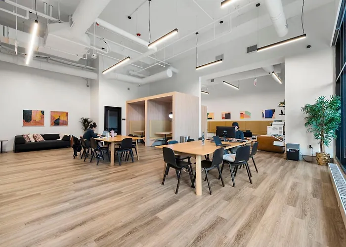 Elegant 3br Prime Location Hotel Chicago