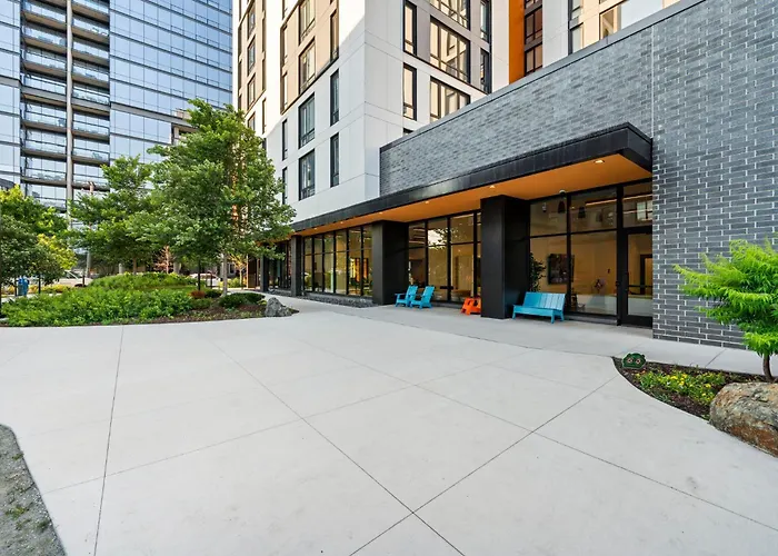Elegant 3br Prime Location Hotel
